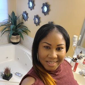 Meet your Posher, Tanashia